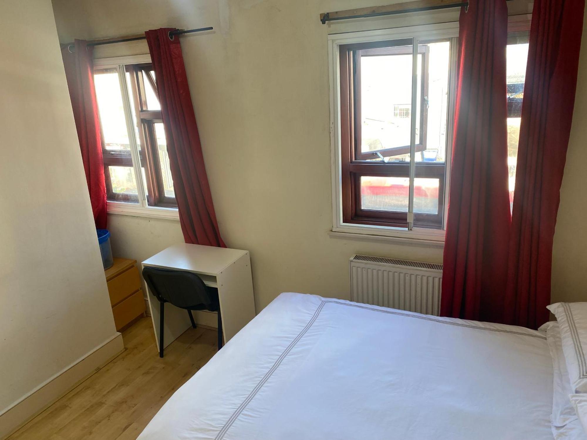 Accommodatie bij particulieren Cozy Private Near Cambridge Heath Station