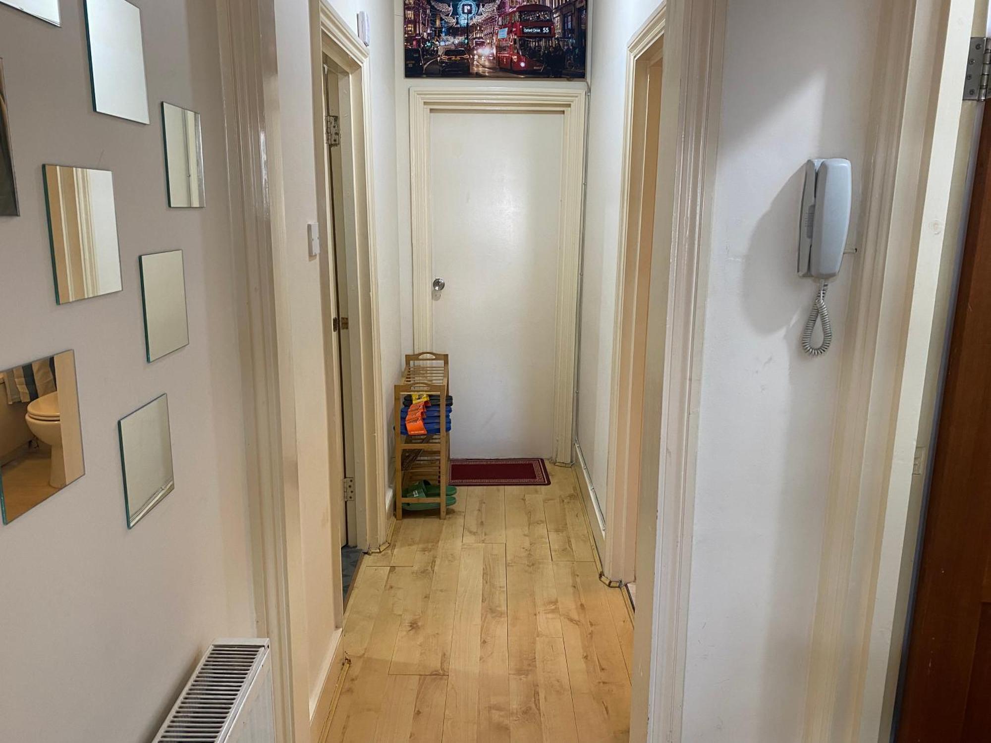 Cozy Private Near Cambridge Heath Station Accommodatie bij particulieren